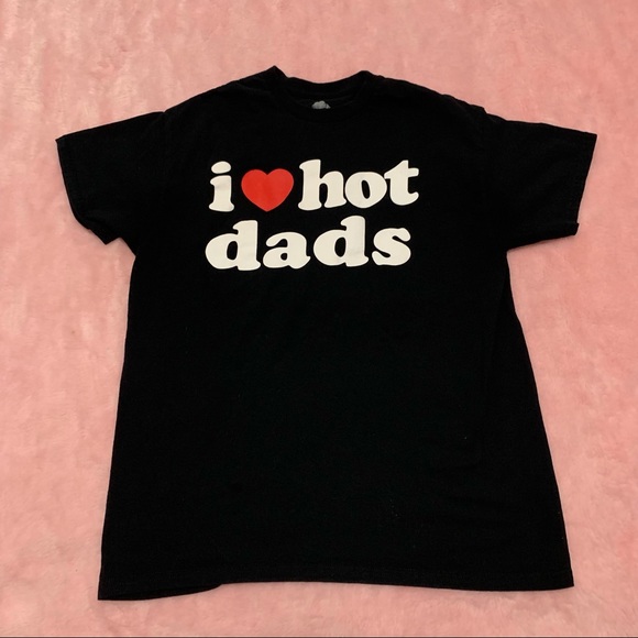 Tops - i love❤️ hot dads
